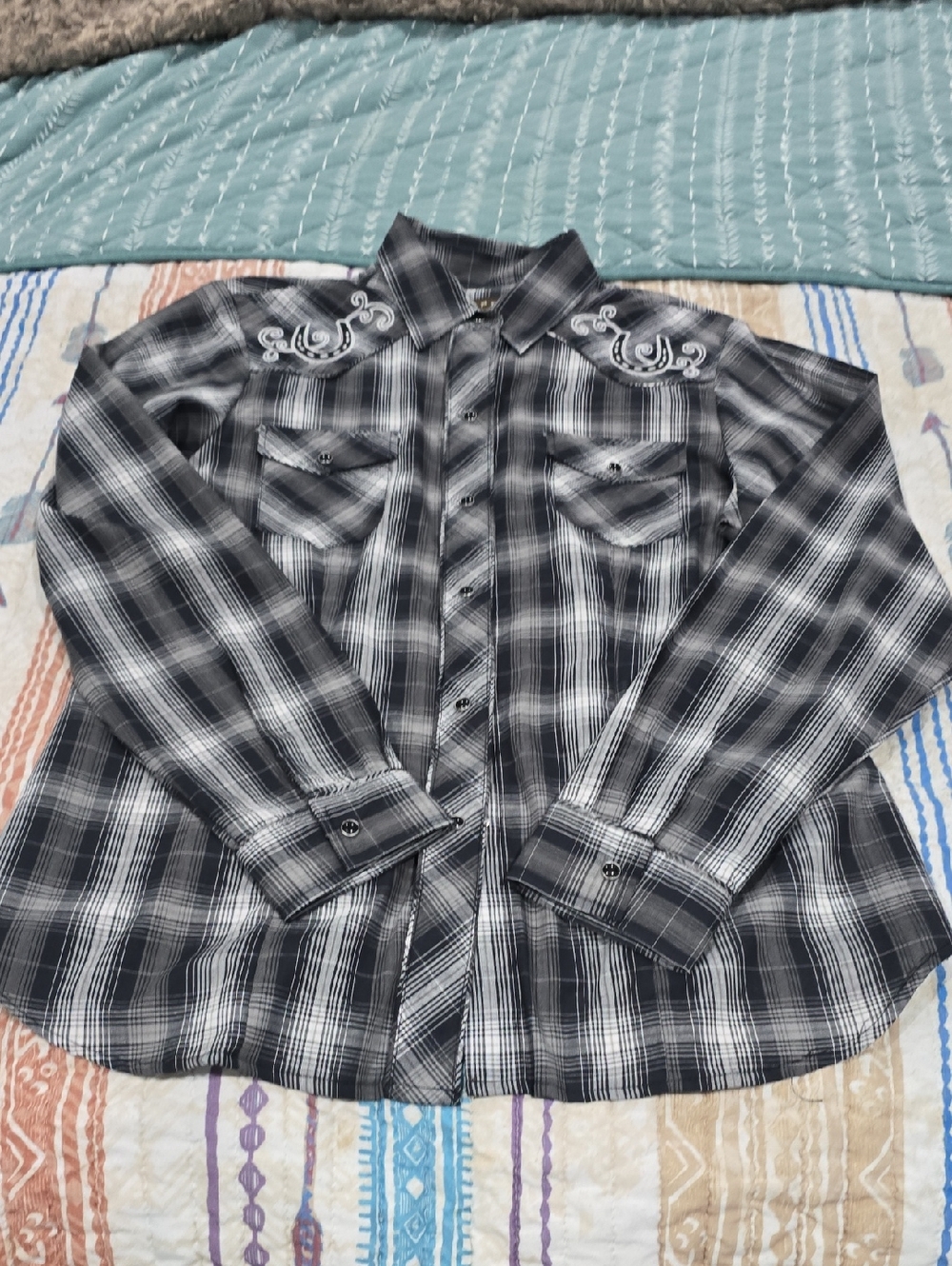 Roper Black and White Plaid Western Button-Up Shirt